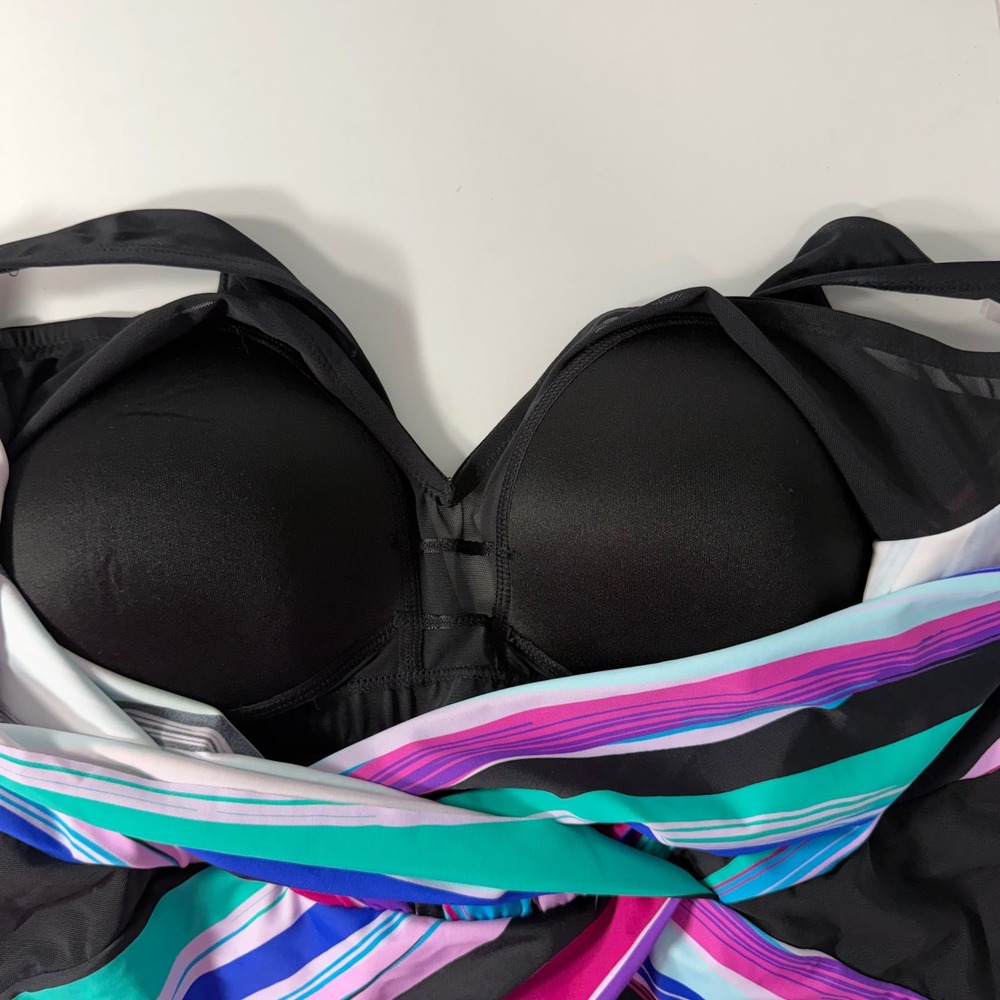 FullFitAll Womens Multi Color Striped Surplice One Piece Swimsuit Size 24 New - Picture 8 of 9